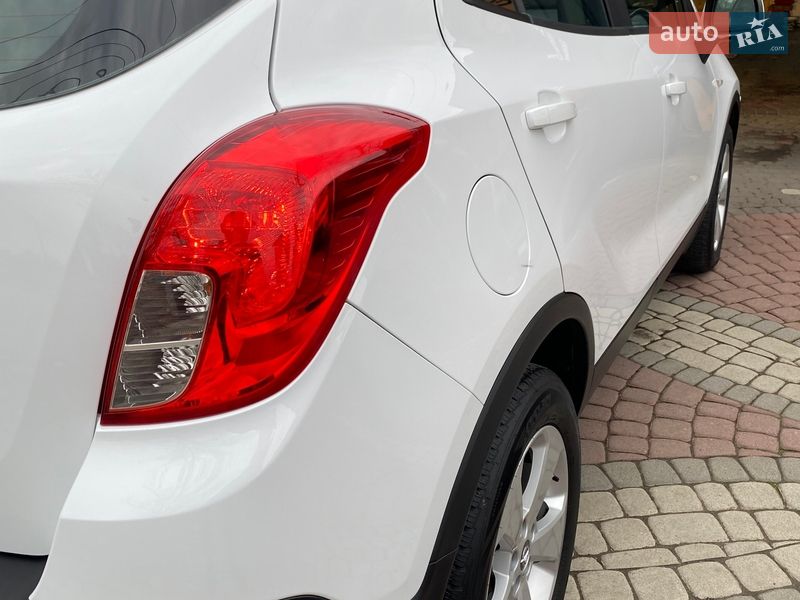 Позашляховик / Кросовер Opel Mokka 2015 в Коломиї