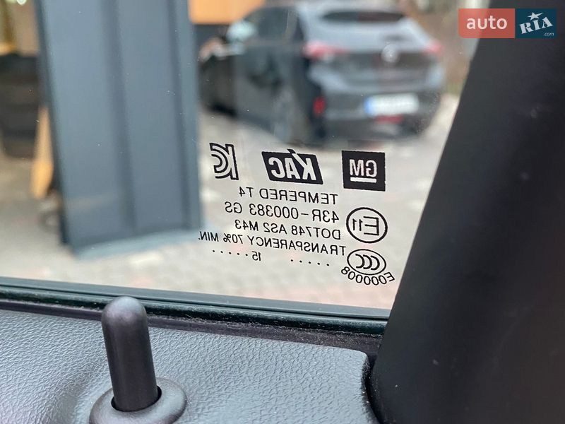 Позашляховик / Кросовер Opel Mokka 2015 в Коломиї