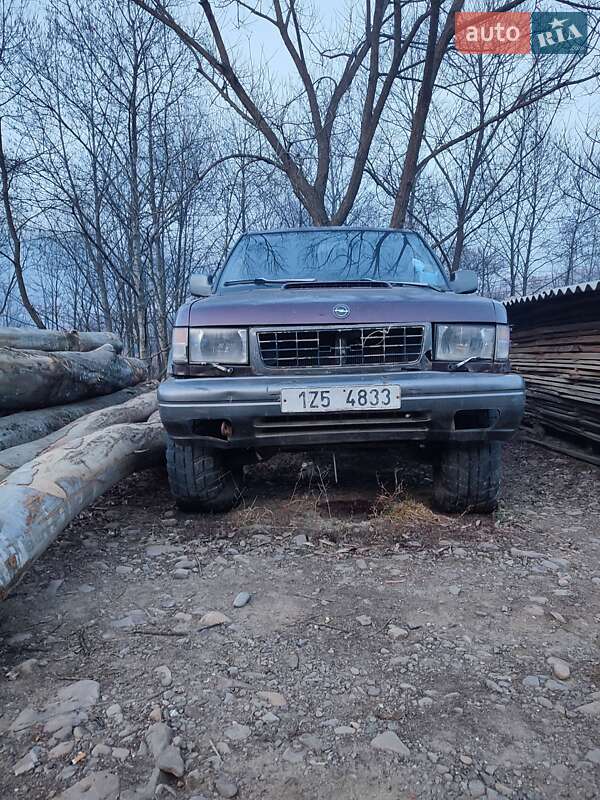 Позашляховик / Кросовер Opel Monterey 1995 в Міжгір'ї