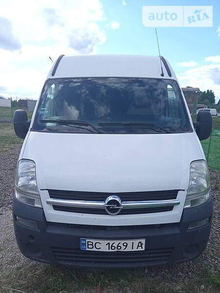 Грузопассажирский фургон Opel Movano 2005 в Львове