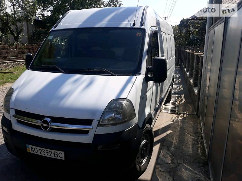  Opel Movano 2005 в Іршаві