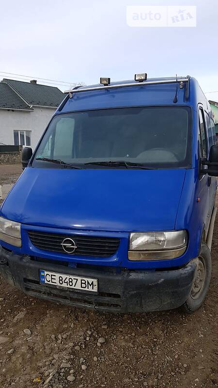 Грузовой фургон Opel Movano 2000 в 