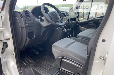 Минивэн Opel Movano 2017 в 