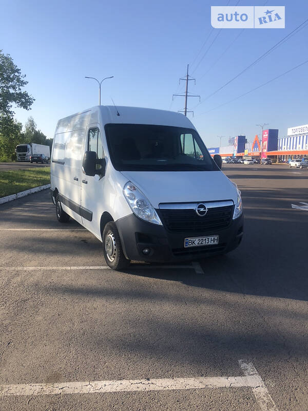 Грузовой фургон Opel Movano 2016 в Луцке
