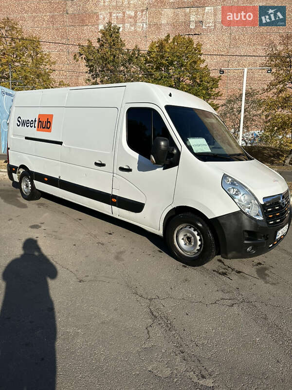 Вантажний фургон Opel Movano 2016 в Слов'янську