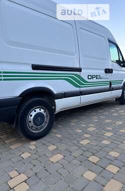 Грузовой фургон Opel Movano 2006 в Виннице