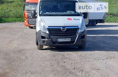 Вантажний фургон Opel Movano 2013 в Сваляві