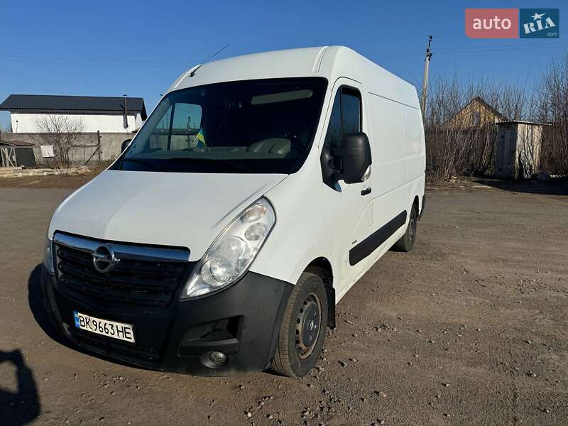 Грузопассажирский фургон Opel Movano 2016 в Сарнах
