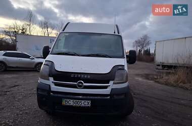 Вантажний фургон Opel Movano 2004 в Львові