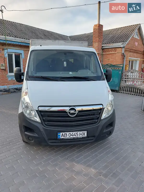 Opel Movano