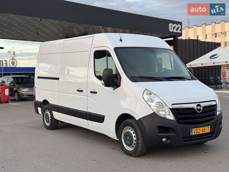 Вантажний фургон Opel Movano 2018 в Дубні
