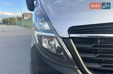 Вантажний фургон Opel Movano 2020 в 