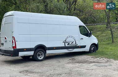 Вантажний фургон Opel Movano 2015 в 