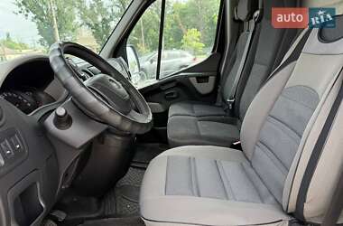 Грузовой фургон Opel Movano 2015 в 