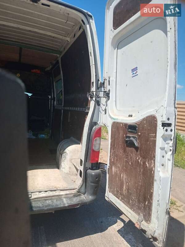 Мікроавтобус Opel Movano 2005 в Києві