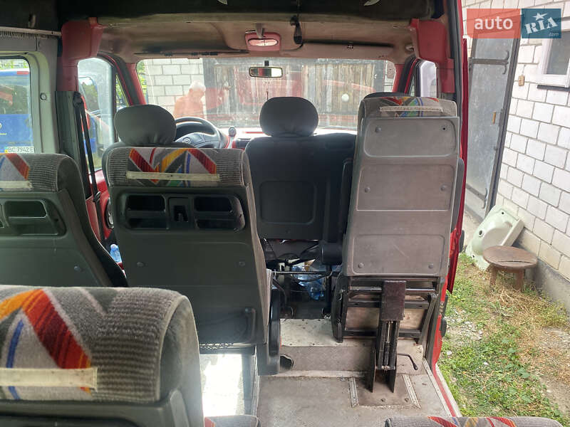 Микроавтобус Opel Movano 2001 в Жидачове