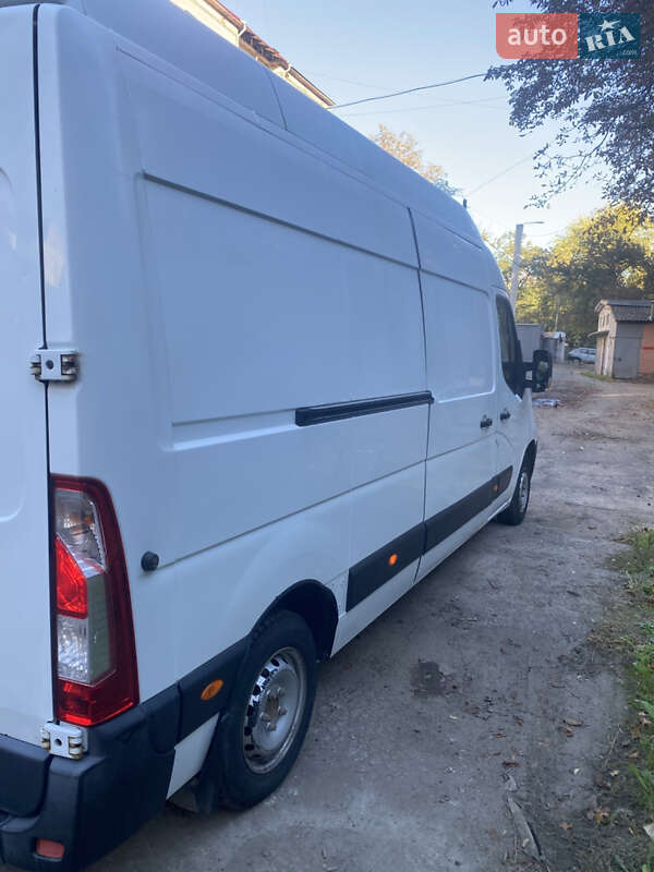 Грузовой фургон Opel Movano 2015 в Харькове