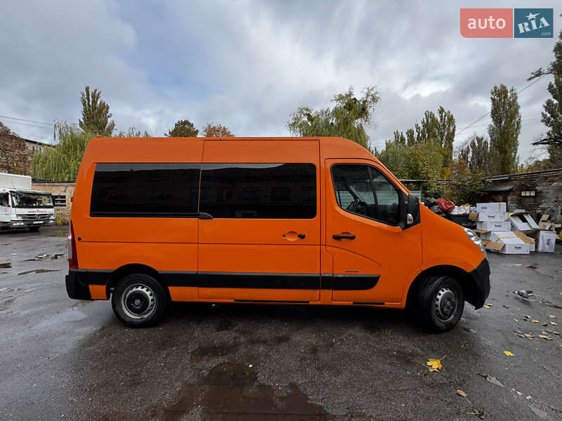 Микроавтобус Opel Movano 2012 в Киеве