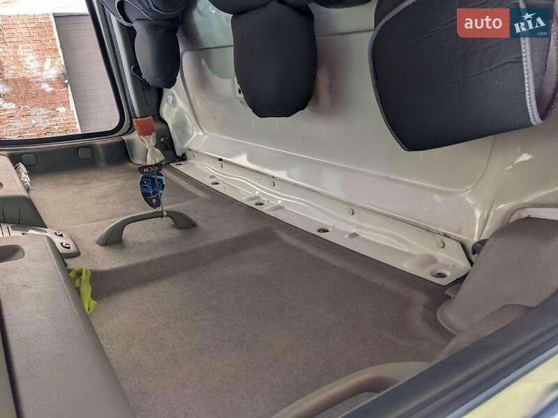 Грузовой фургон Opel Movano 2007 в Харькове