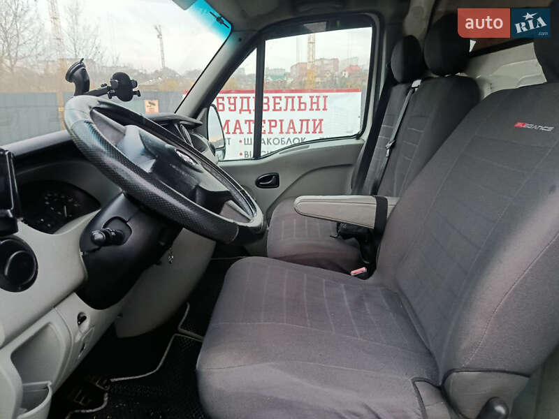 Грузовой фургон Opel Movano 2004 в Хмельницком