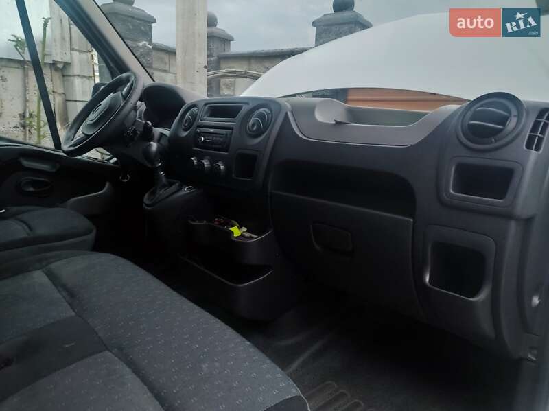 Грузовой фургон Opel Movano 2013 в Ровно