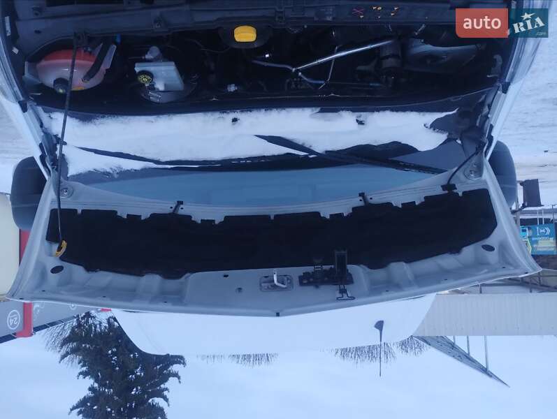 Вантажний фургон Opel Movano 2021 в Дубні