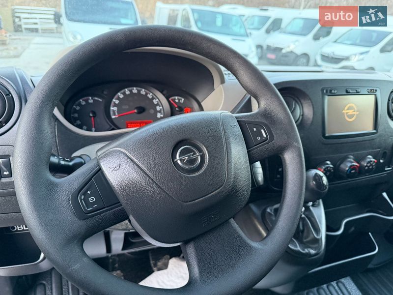 Грузовой фургон Opel Movano 2018 в Дубно