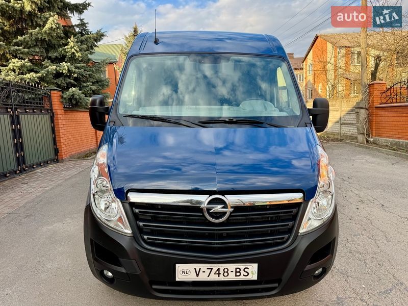 Вантажний фургон Opel Movano 2015 в Вінниці