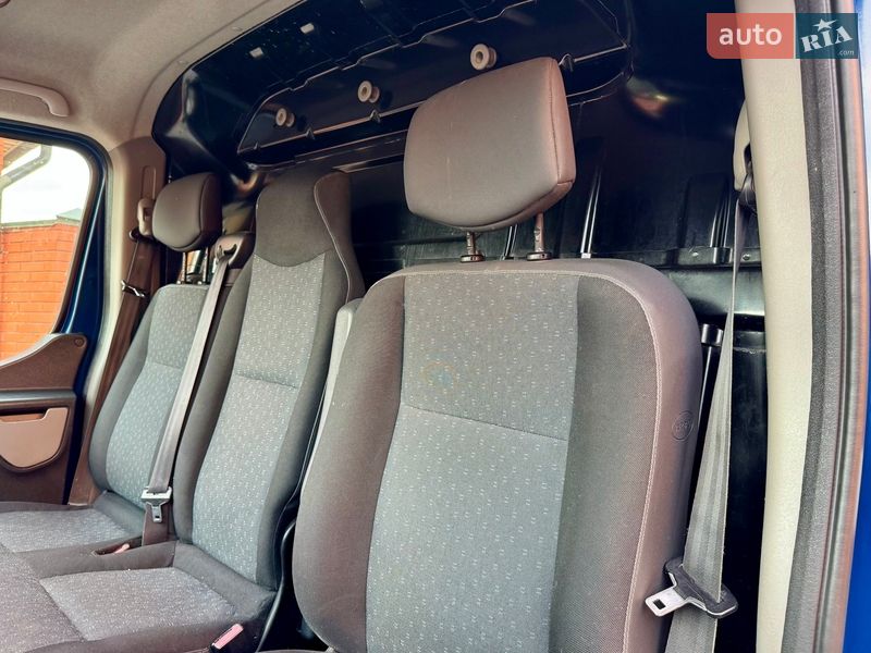 Вантажний фургон Opel Movano 2015 в Вінниці