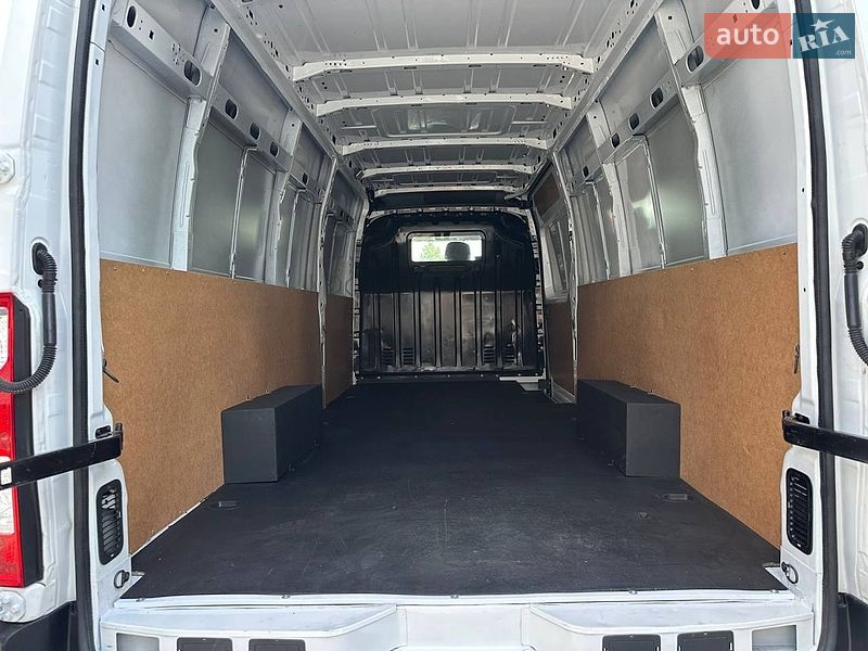 Грузовой фургон Opel Movano 2019 в Ровно