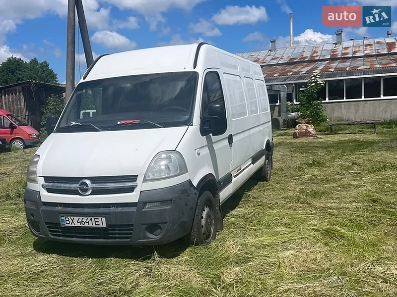 Opel Movano