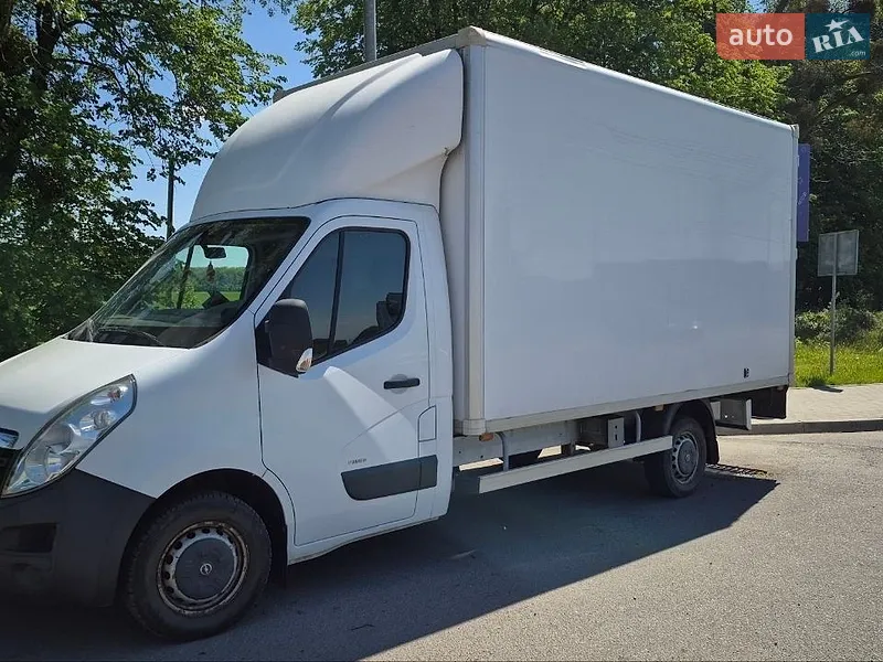 Opel Movano