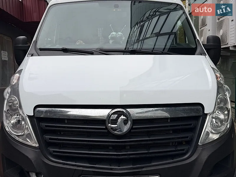 Opel Movano