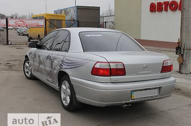 Седан Opel Omega 2001 в Николаеве
