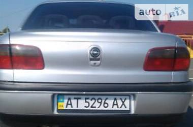 Седан Opel Omega 1996 в Львові