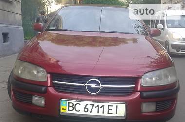 Седан Opel Omega 1998 в Львове