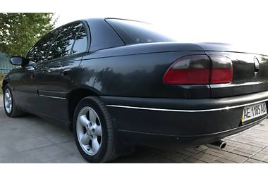 Седан Opel Omega 1998 в Павлограде