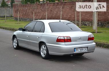 Седан Opel Omega 2003 в Ровно