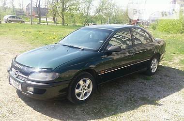 Седан Opel Omega 1994 в Ивано-Франковске