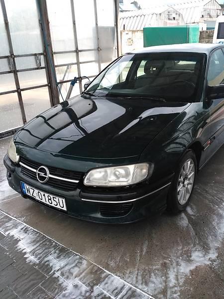 Седан Opel Omega 1994 в Тернополе