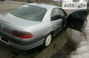 Седан Opel Omega 1995 в Сумах