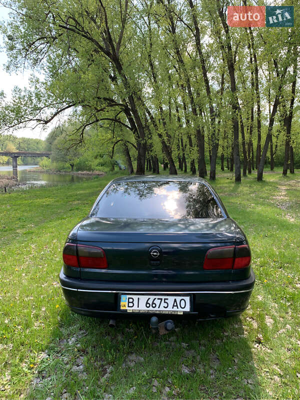 Седан Opel Omega 1995 в Гадячі