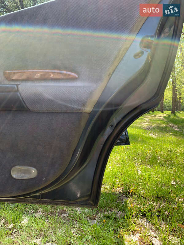 Седан Opel Omega 1995 в Гадячі