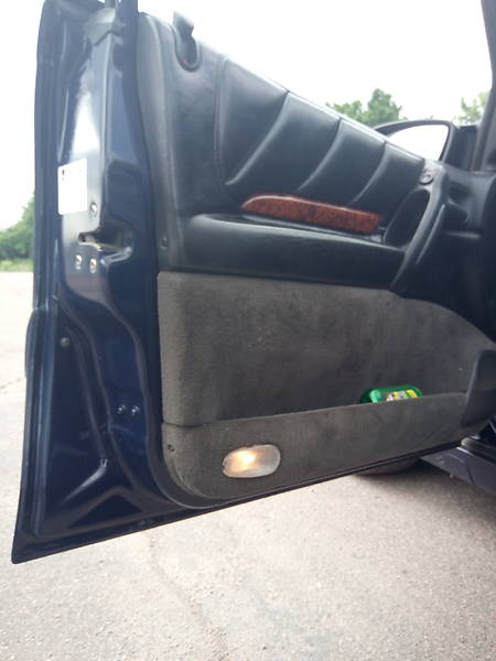 Седан Opel Omega 1998 в Олександрії