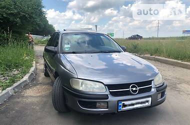 Седан Opel Omega 1995 в Тернополе