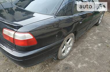 Седан Opel Omega 1995 в Жовкве