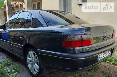 Седан Opel Omega 1998 в 