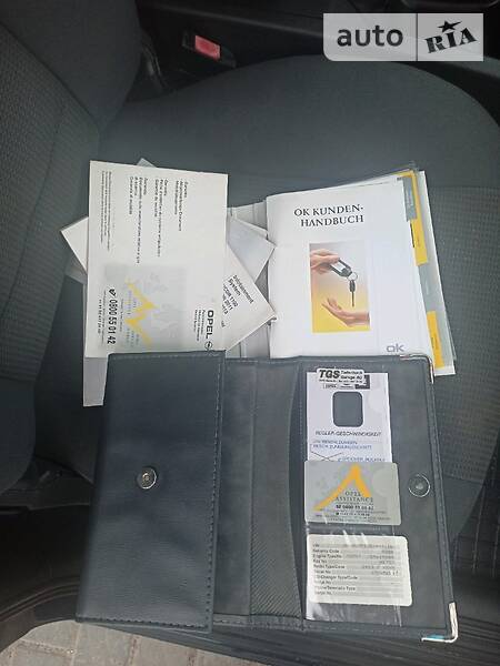 Універсал Opel Omega 2002 в Луцьку