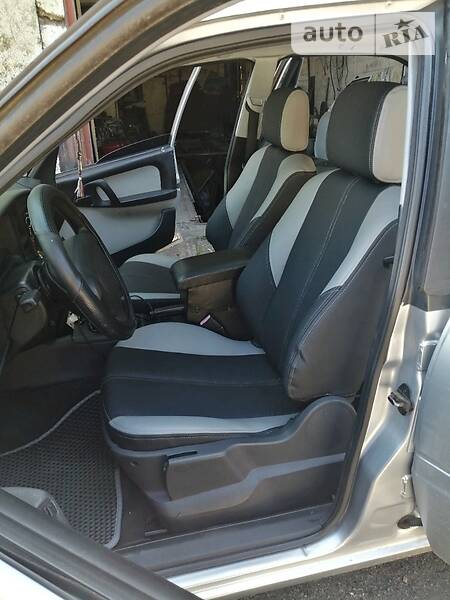 Седан Opel Omega 1988 в Світловодську