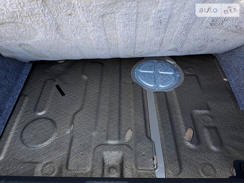 Седан Opel Omega 2000 в Дніпрі